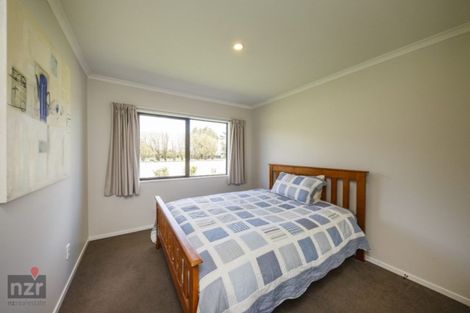 Photo of property in 135 Hansens Line, Newbury, Palmerston North, 4475