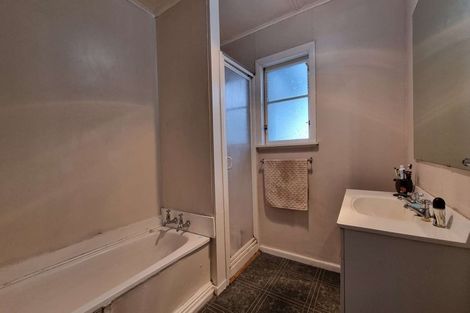 Photo of property in 32 Neil Road, Fairy Springs, Rotorua, 3015