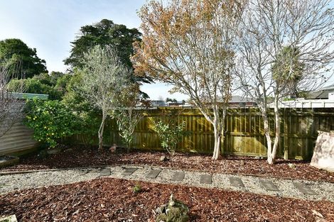 Photo of property in 20 Aitkenhead Court, Parakai, 0830