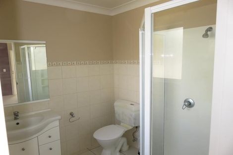 Photo of property in 10 Chippenham Grove, Churton Park, Wellington, 6037