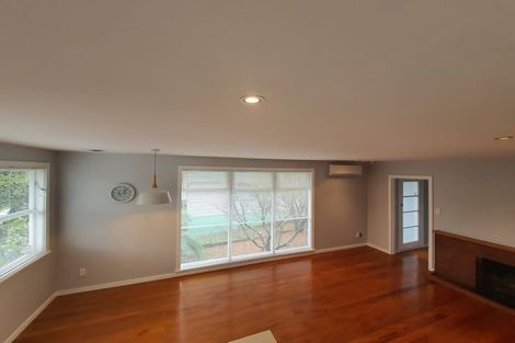 Photo of property in 9 Hinau Street, New Lynn, Auckland, 0600