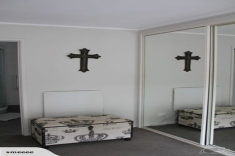 Photo of property in 43 Sharon Road, Waiake, Auckland, 0630