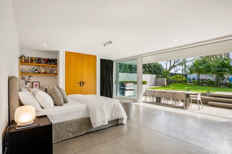 Photo of property in 215 Jervois Road, Herne Bay, Auckland, 1011