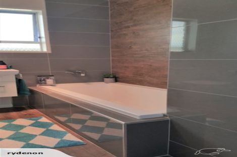 Photo of property in 16b Royal Crescent, Saint Kilda, Dunedin, 9012