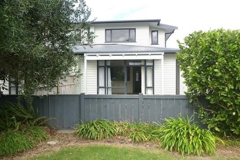 Photo of property in 116/2 Armoy Drive, East Tamaki, Auckland, 2016