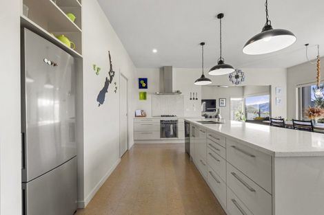 Photo of property in 5c Sunshine Rise, Raglan, 3225