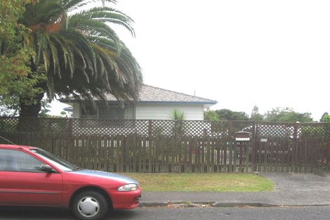 Photo of property in 21 Powrie Street, Glenfield, Auckland, 0629