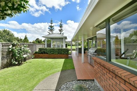 Photo of property in 69 Maygrove Drive, Orewa, 0931