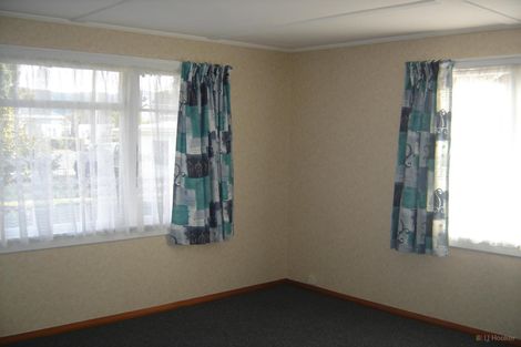 Photo of property in 10 Parsonage Road, Waimate, 7924