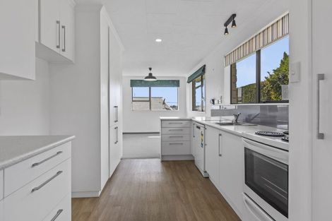 Photo of property in 2/22 Dartmoor Avenue, Westown, New Plymouth, 4310