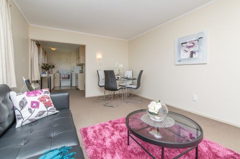 Photo of property in 2/4 Quinton Place, Bishopdale, Christchurch, 8053