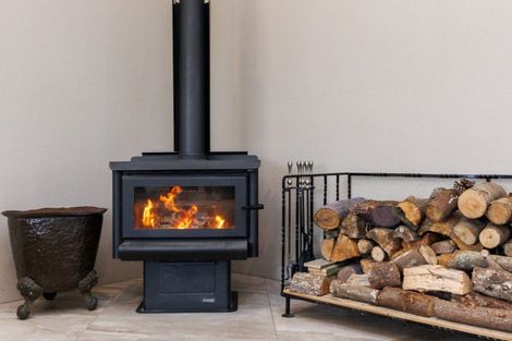 Photo of property in 249a Watershed Road, Bunnythorpe, Palmerston North, 4470