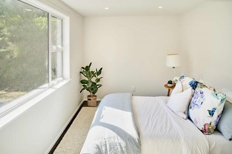 Photo of property in 25 Corlett Road, Plimmerton, Porirua, 5026