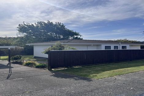 Photo of property in 12 Kennedy Grove, Stokes Valley, Lower Hutt, 5019