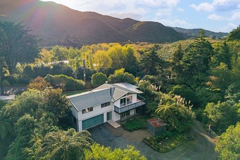 Photo of property in 201 Coast Road, Wainuiomata, Lower Hutt, 5373