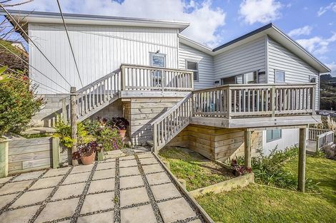 Photo of property in 16 Bluejacket Place, Whitby, Porirua, 5024