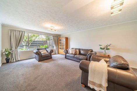 Photo of property in 3 Bowline Place, Whitby, Porirua, 5024
