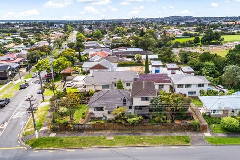 Photo of property in 56 Fruitvale Road, New Lynn, Auckland, 0600