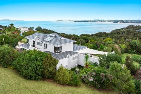 Photo of property in 6 Puriri Place, Sandspit, Warkworth, 0982