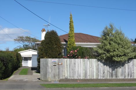 Photo of property in 182 Bath Street, Levin, 5510