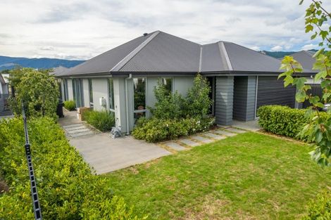 Photo of property in 15 Youngberry Drive, Richmond, 7020