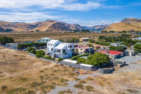 Photo of property in 65 Hillview Road, Birdlings Flat, Little River, 7591