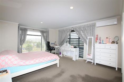 Photo of property in 19 Styak Street, Stonefields, Auckland, 1072