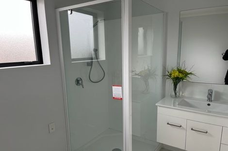 Photo of property in 15 Tuhono Street, Manukau, 2104