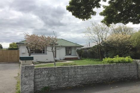 Photo of property in 71 Cutts Road, Russley, Christchurch, 8042