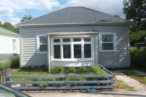 Photo of property in 17 Corbett Street, Paeroa, 3600
