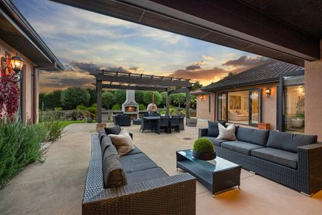 Photo of property in 23 Oak Valley Road, Dairy Flat, Albany, 0792