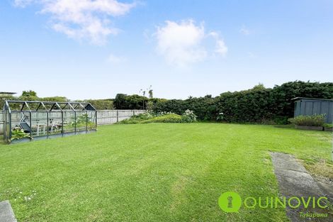 Photo of property in 10 Westwell Road, Belmont, Auckland, 0622