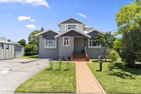 Photo of property in 1/50 Norwood Road, Bayswater, Auckland, 0622