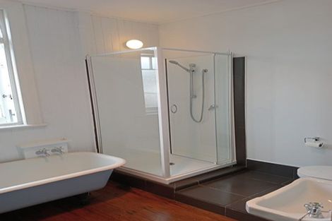 Photo of property in 81 Norwood Road, Bayswater, Auckland, 0622