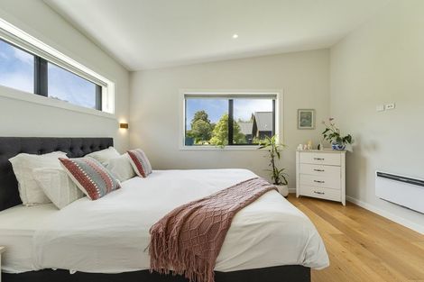 Photo of property in 43 Peregrine Falcon Road, Mount Creighton, Queenstown, 9371