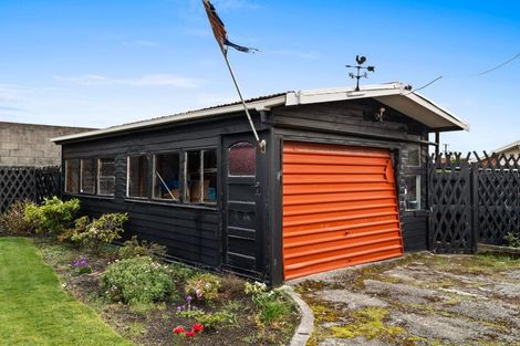 Photo of property in 132 Melbourne Street, South Dunedin, Dunedin, 9012