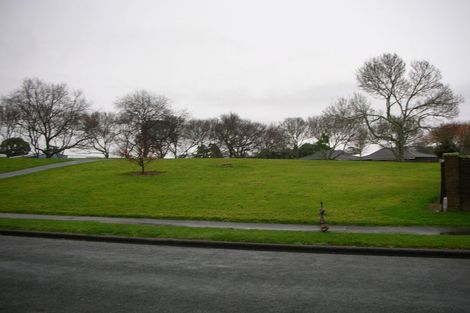Photo of property in 21 Galloway Crescent, Farm Cove, Auckland, 2012