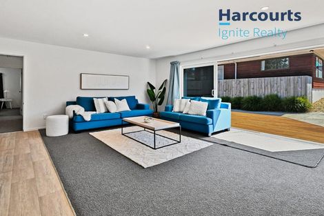Photo of property in 23a Lane Road, Weymouth, Auckland, 2103