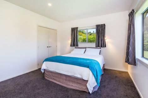 Photo of property in 72 Dalmore Way, Acacia Bay, Taupo, 3385