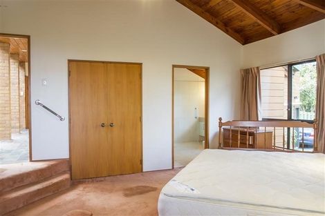 Photo of property in 56a Rangatira Road, Beach Haven, Auckland, 0626