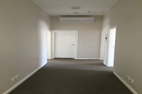 Photo of property in 8 Kenwyn Terrace, Newtown, Wellington, 6021