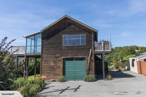 Photo of property in 29 Semple Street, Kakanui, Oamaru, 9495