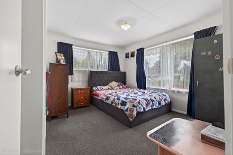 Photo of property in 19 Stillwater Place, Westbrook, Palmerston North, 4412