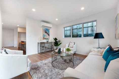 Photo of property in 6b Kaimai Avenue, Massey, 0614