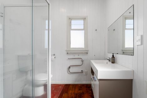 Photo of property in 19 Hendry Avenue, Hillsborough, Auckland, 1042