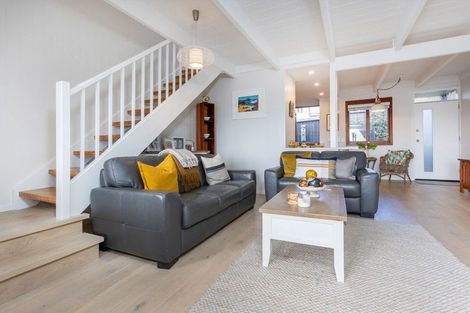 Photo of property in 1/7a Seaside Avenue, Waterview, Auckland, 1026