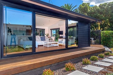 Photo of property in 13 Sandy Cove, Wainui, Gisborne, 4010