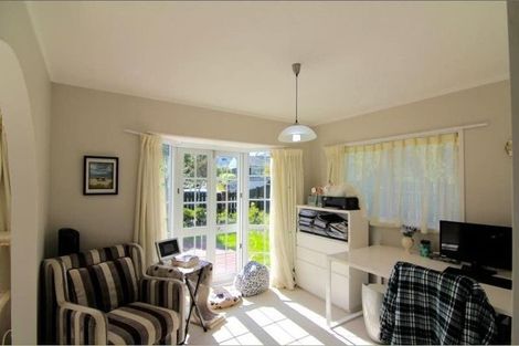 Photo of property in 1/10 Centorian Drive, Windsor Park, Auckland, 0632