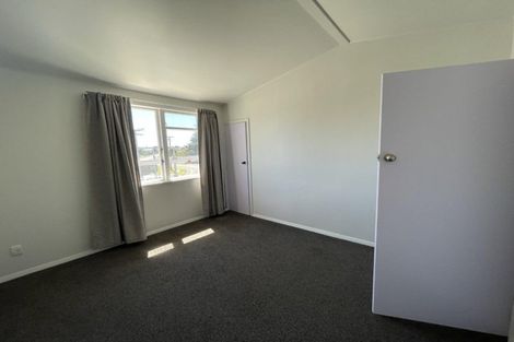 Photo of property in 8 Matipo Street, Castlecliff, Whanganui, 4501