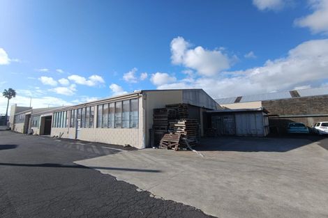 Photo of property in 1/115 Great South Road, Manurewa, Auckland, 2102